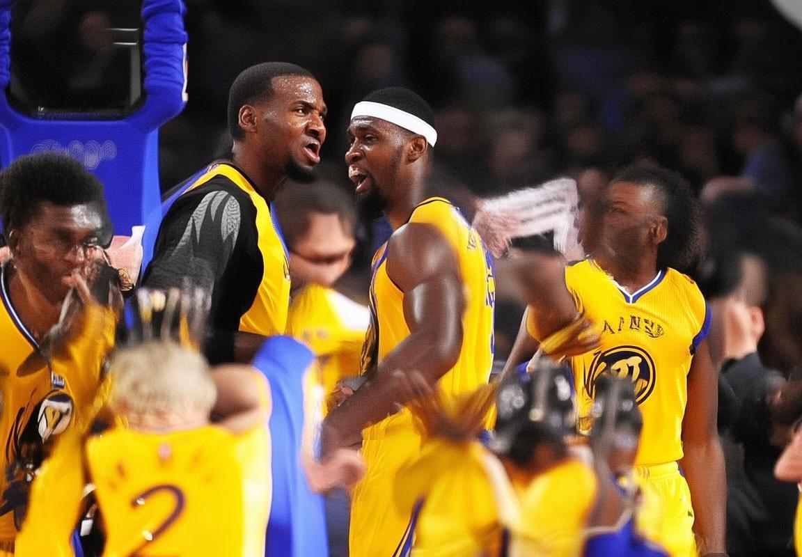 杜兰特与布朗更衣室冲突激发球队凝聚力，争胜心点燃全队斗志